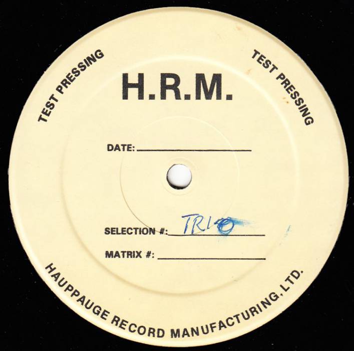 trio_usa_testpressung_aseite.jpg trio_usa_testpressung_aseite.jpg