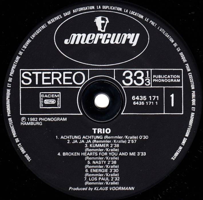 trio_lp_frankreich_aseite.jpg trio_lp_frankreich_aseite.jpg