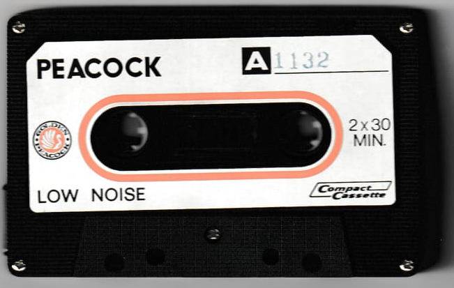 trio_album_peacock_aseite.jpg trio_album_peacock_aseite.jpg