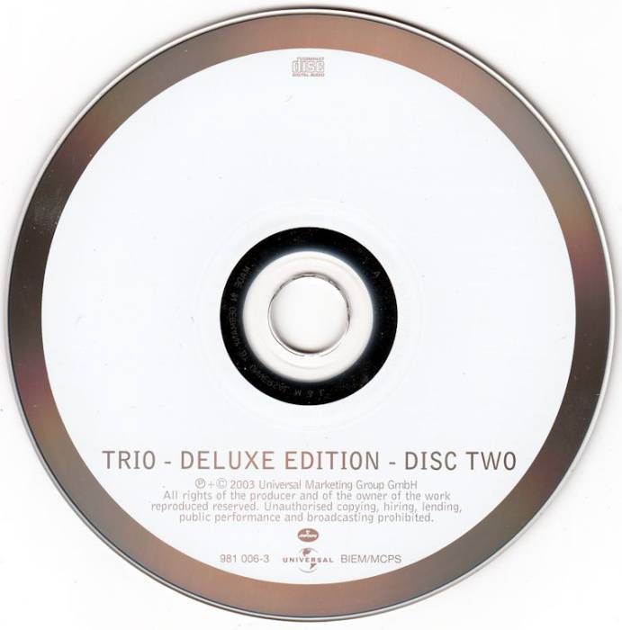 trio_deluxe_edition_cd2.jpg