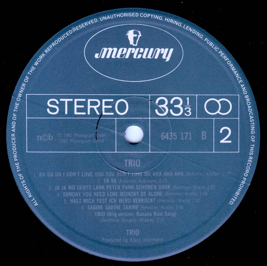 trio_album_schweden_bseite.jpg trio_album_schweden_bseite.jpg